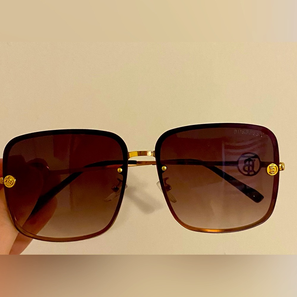 Burberry SunGlasses